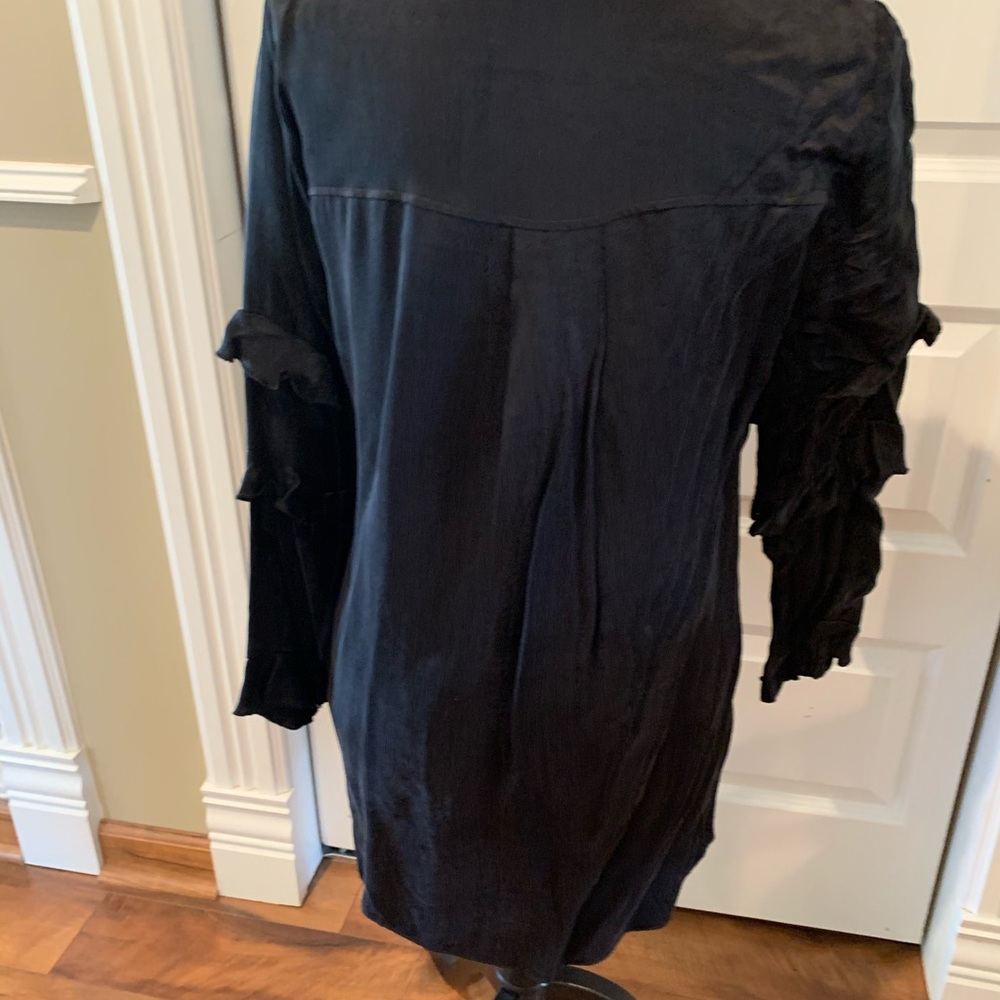 Shirt - Picture 4 of 6